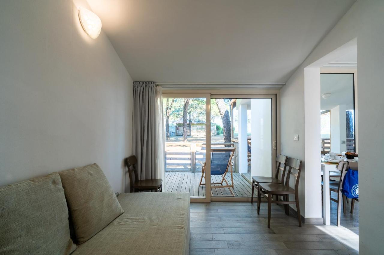 Club Del Sole Marina Julia Family Collection Hotel Exterior foto